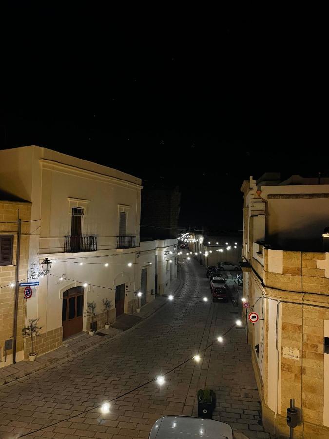 Finestra Sul Borgo Apt. Acquarica del Capo Bagian luar foto
